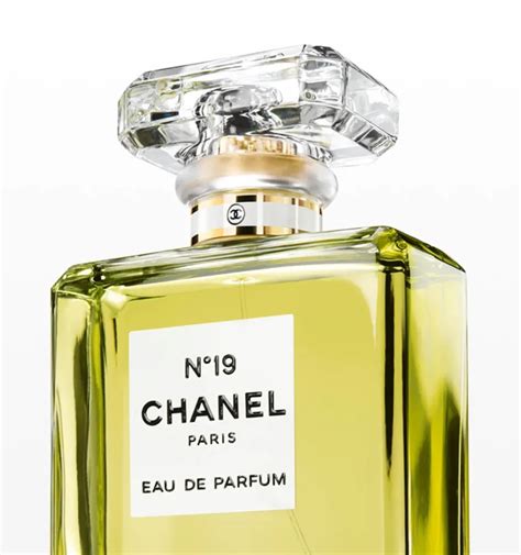 is chanel no 9 discontinued|Chanel no 19 parfum discontinued.